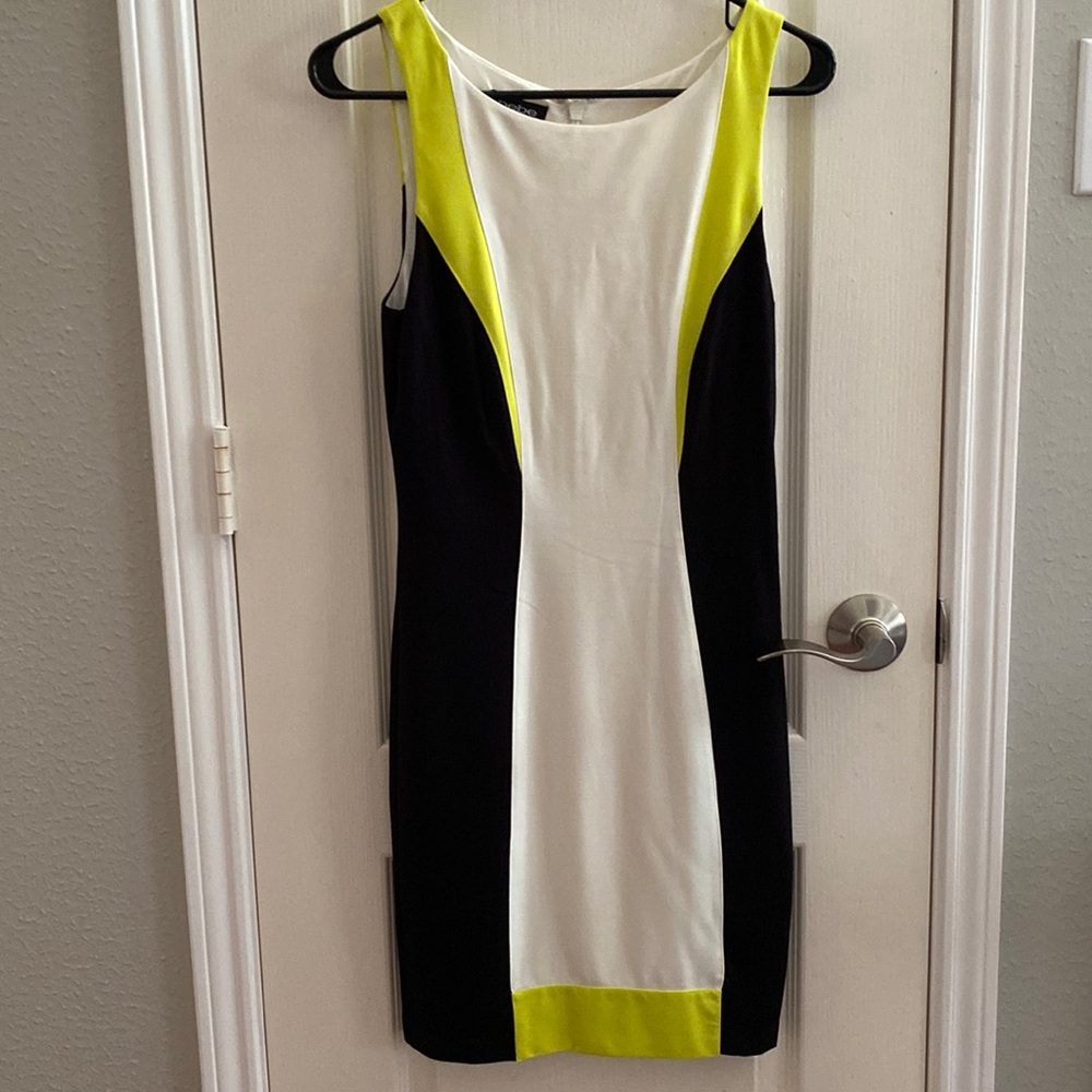 Black, White, and Neon yellow Bebe dress